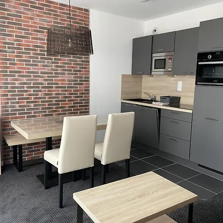 Apartmán Le Portillo - Piscine - Pour 4 Personnes Mae-5033